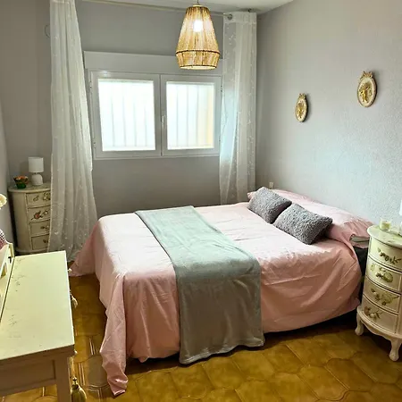 Home4u En Plaza De Gracia Apartment